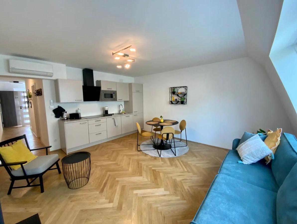 Freshly Renovated Apartment In Trendy Area L Hg21 Wien Eksteriør billede