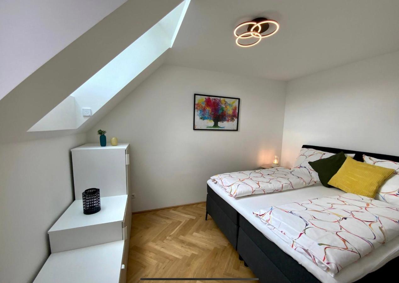 Freshly Renovated Apartment In Trendy Area L Hg21 Wien Eksteriør billede